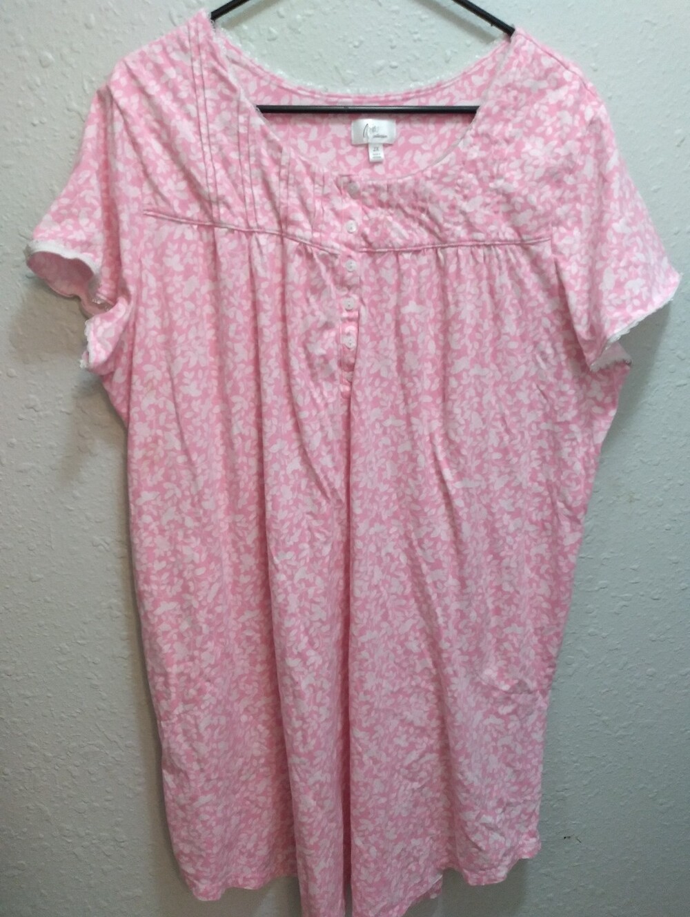 Aria Collection Floral Nightgown